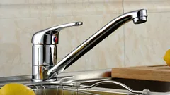 Zašto slavina zuji i kako to riješiti u par koraka bez majstora