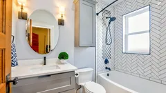 Uređenje male kupaonice: 12 trikova za više prostora za pohranu bez renoviranja