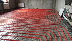 Podno grijanje u stanu: prednosti, nedostaci i što stručnjaci zaista kažu